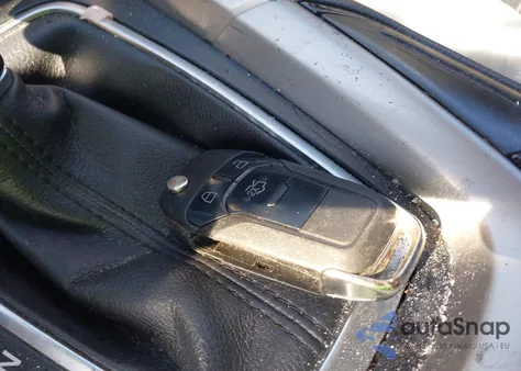 2015 Ford Fusion Se z USA, uszkodzony, nr VIN 3FA6P0HD0FR217639